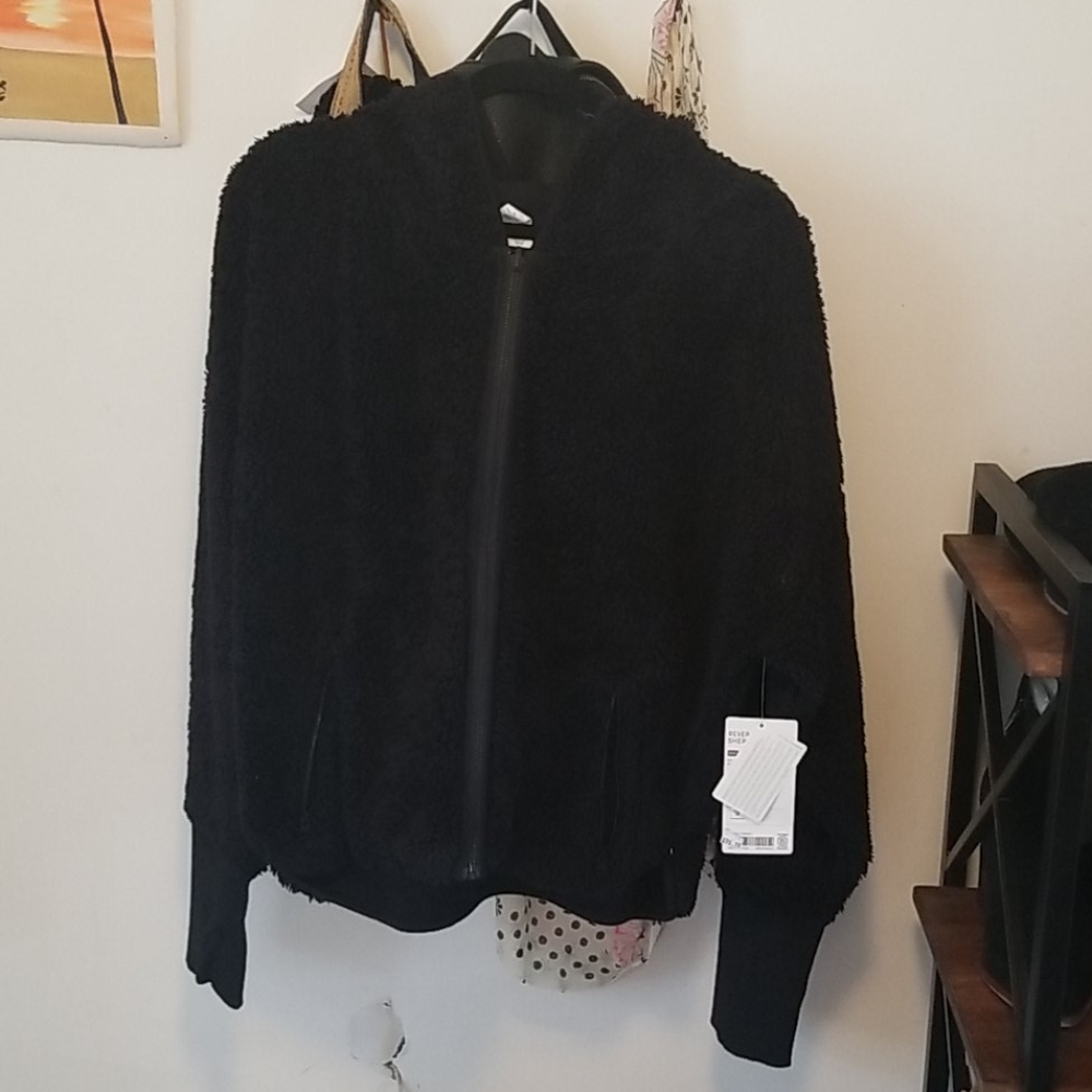 Athleta sherpa